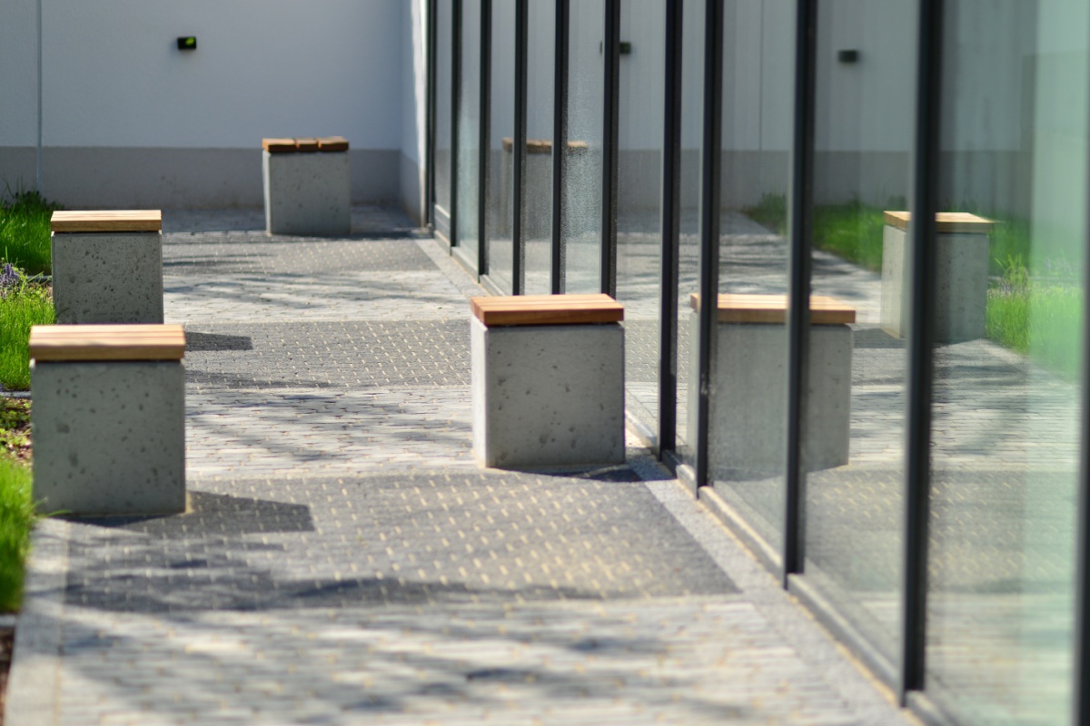 Commercial Hardscape Services | Expert St. Louis Hardscaping